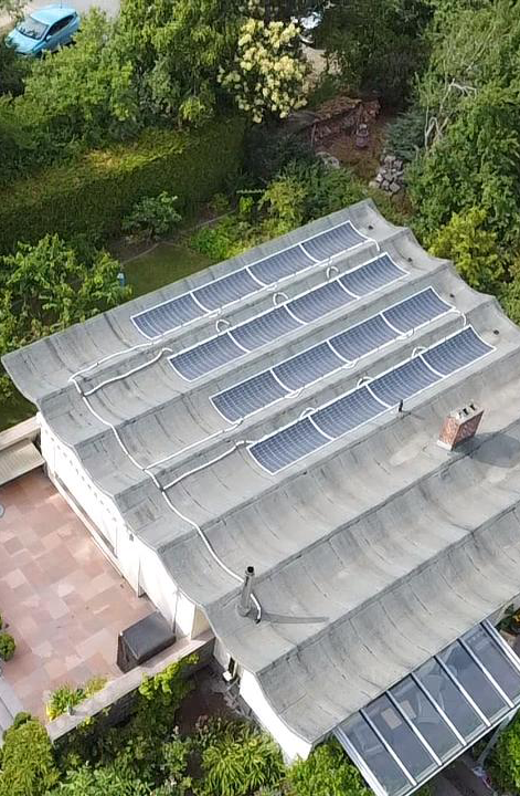 Optisch ansprechende Solaranlage mit Flexmodulen.